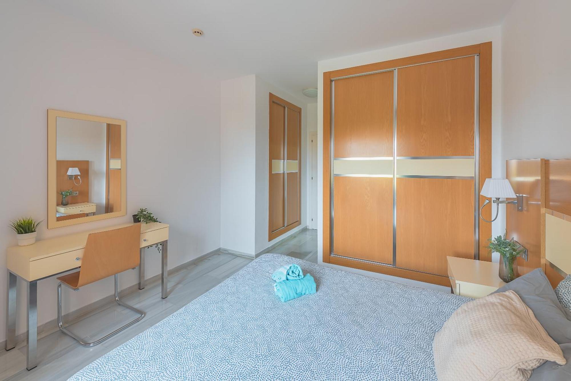 Skysea Holidays Riviera Del Sol مالقة المظهر الخارجي الصورة